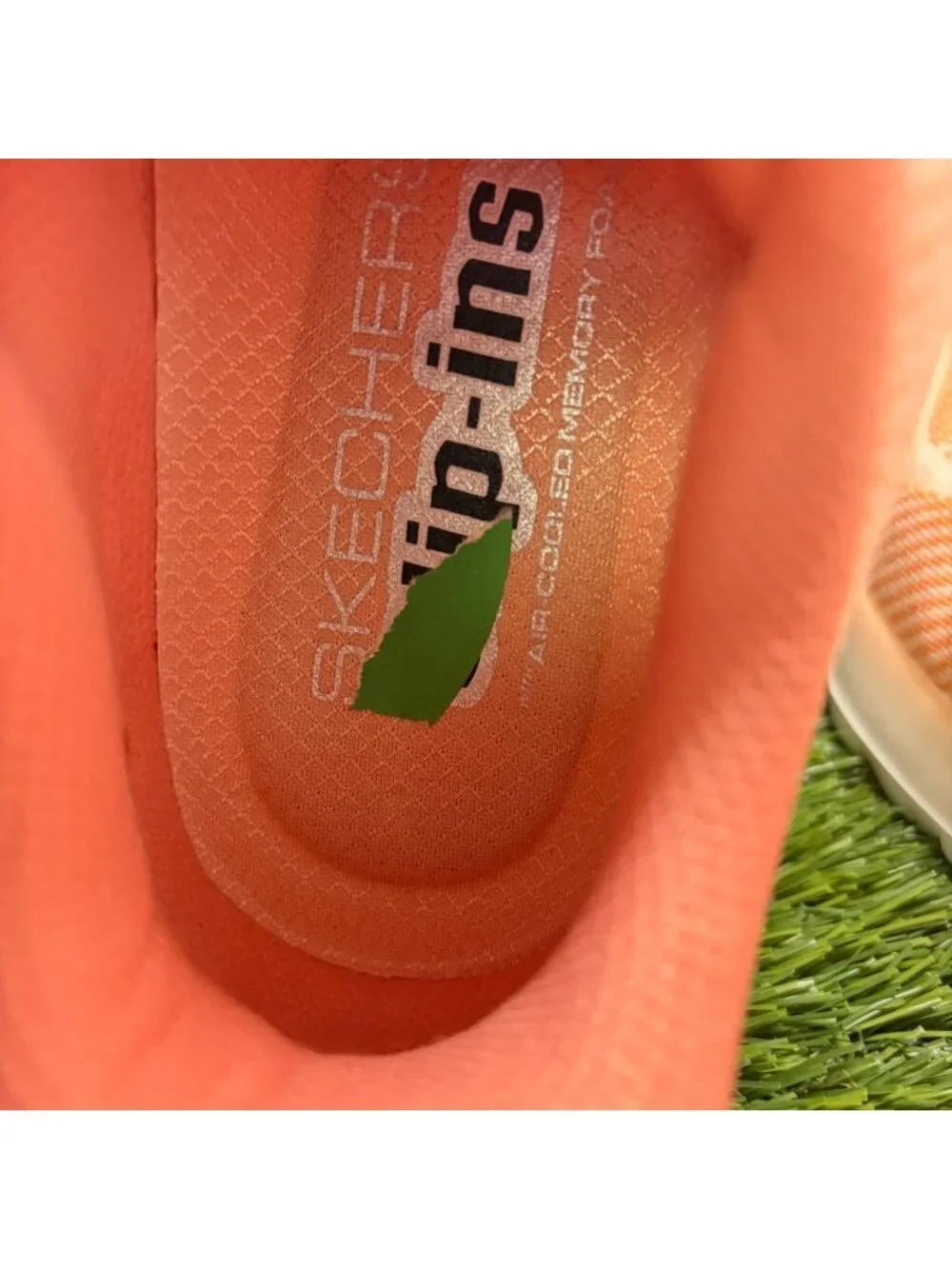 Skechers please review